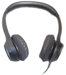 Headphones and checklist for troubleshooting YouTube playlist to MP3 conversion errors